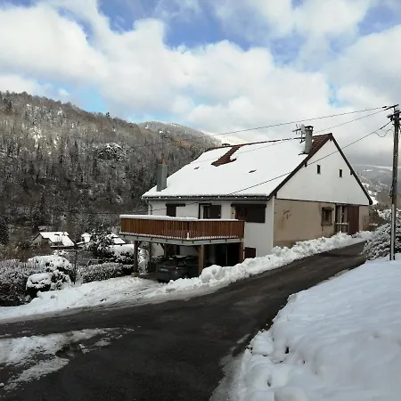 La Chaumiere De Tavou Chalet *