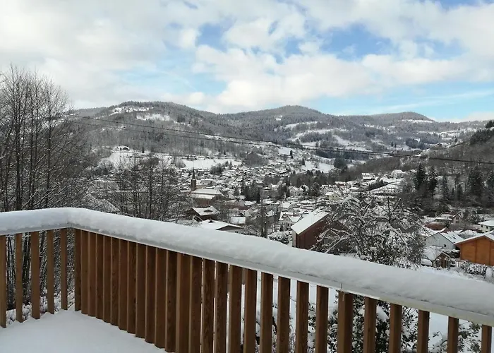 Шале La Chaumiere De Tavou Корнимон