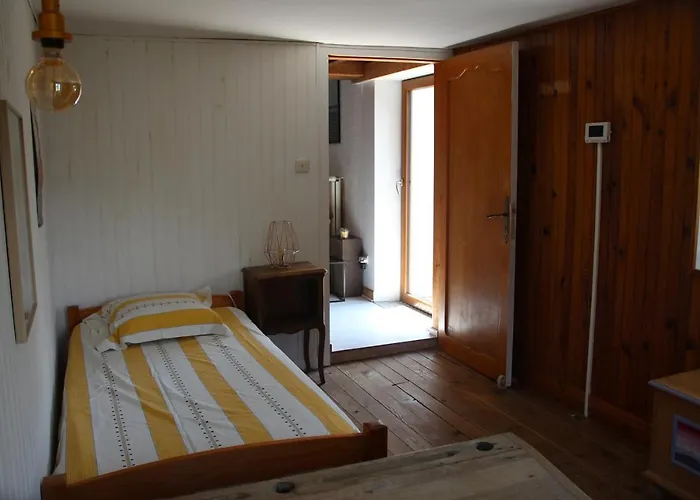 La Chaumiere De Tavou Корнимон